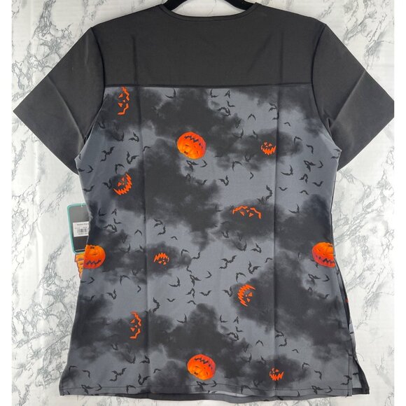 Disney Tooniforms Size Small The Nightmare Before Christmas Modern Classic Scrub - Picture 2 of 10